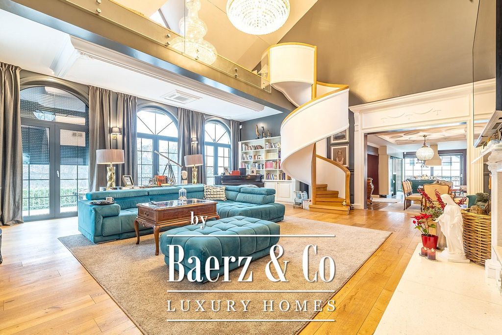 5 room luxury Villa for sale in Zagreb, Croatia 129154142