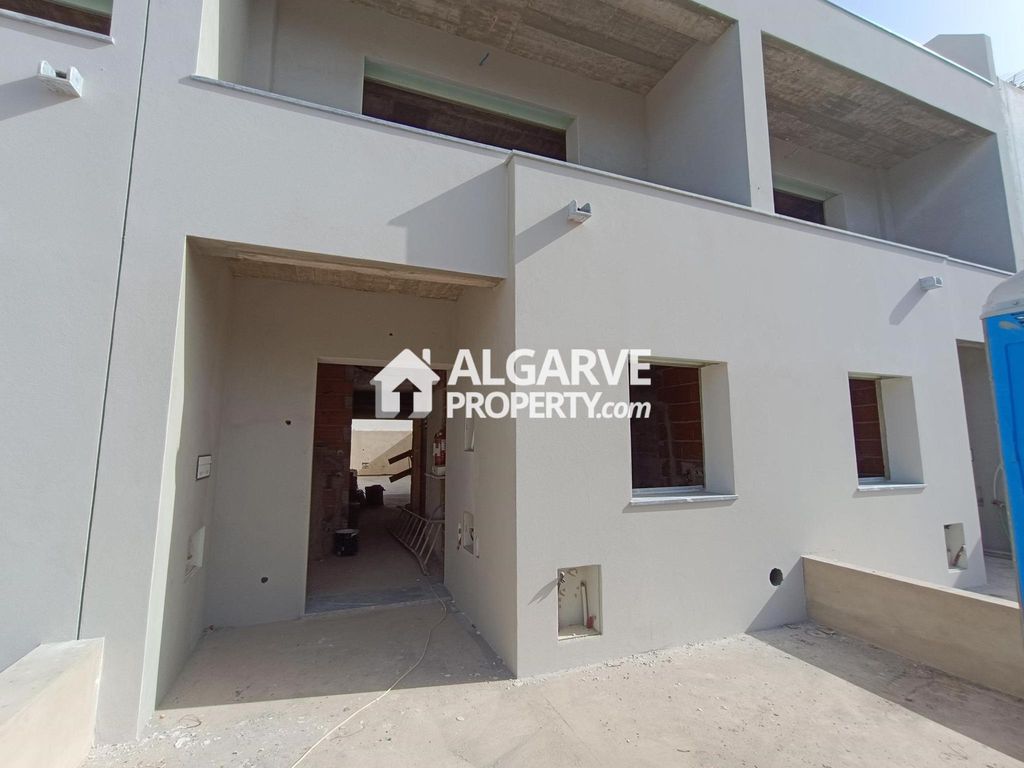 2 bedroom luxury Villa for sale in Tavira, Distrito de Faro 129160042