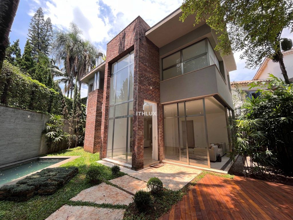 À venda Mansão alto padrão de 685 m2, São Paulo, Brasil