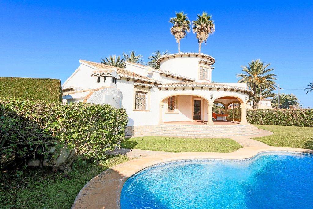 3 room exclusive country house for sale in Denia, Valencia 128458381