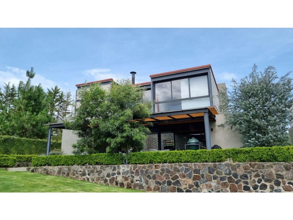 Luxury apartment complex for sale in Valle de Bravo, Mexico 128502118