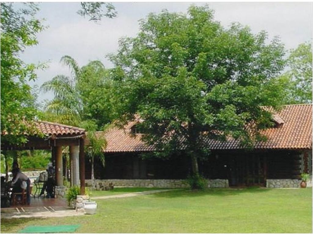 Exclusive country house for sale in Montemorelos, Nuevo León