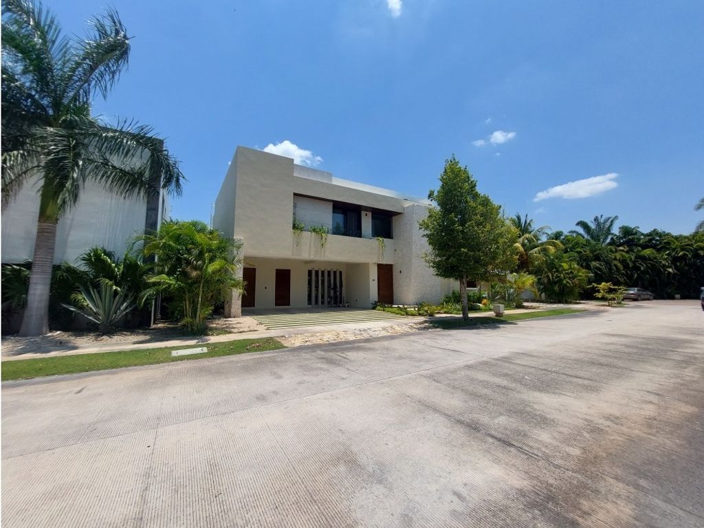 4 bedroom luxury House for sale in Mérida, Yucatán 129229572