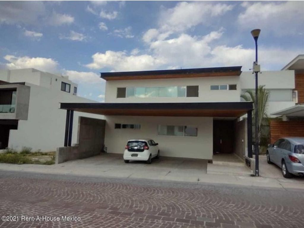 Luxury House for sale in Querétaro 112252145