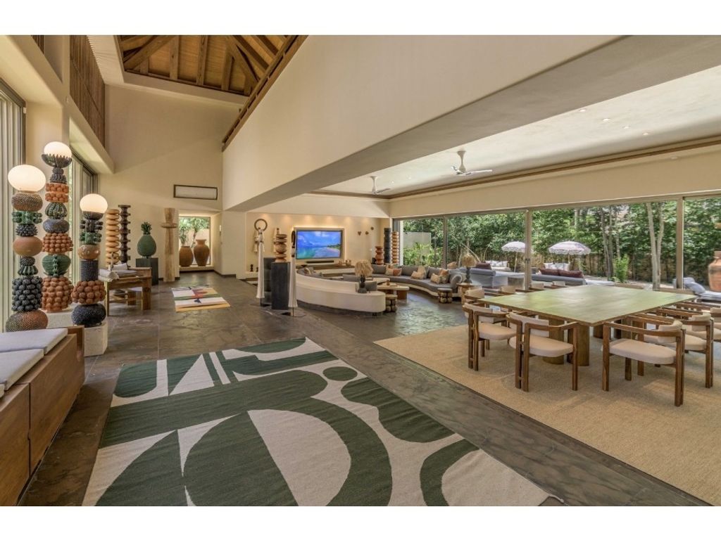 5 bedroom luxury House for sale in Tulum, Mexico  2