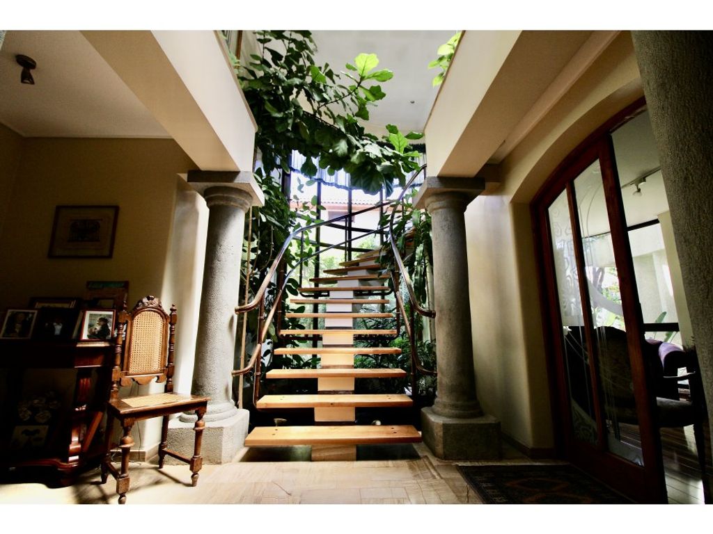 Luxus-Haus mit 850 m2 zu verkaufen Santiago de Chile, Región