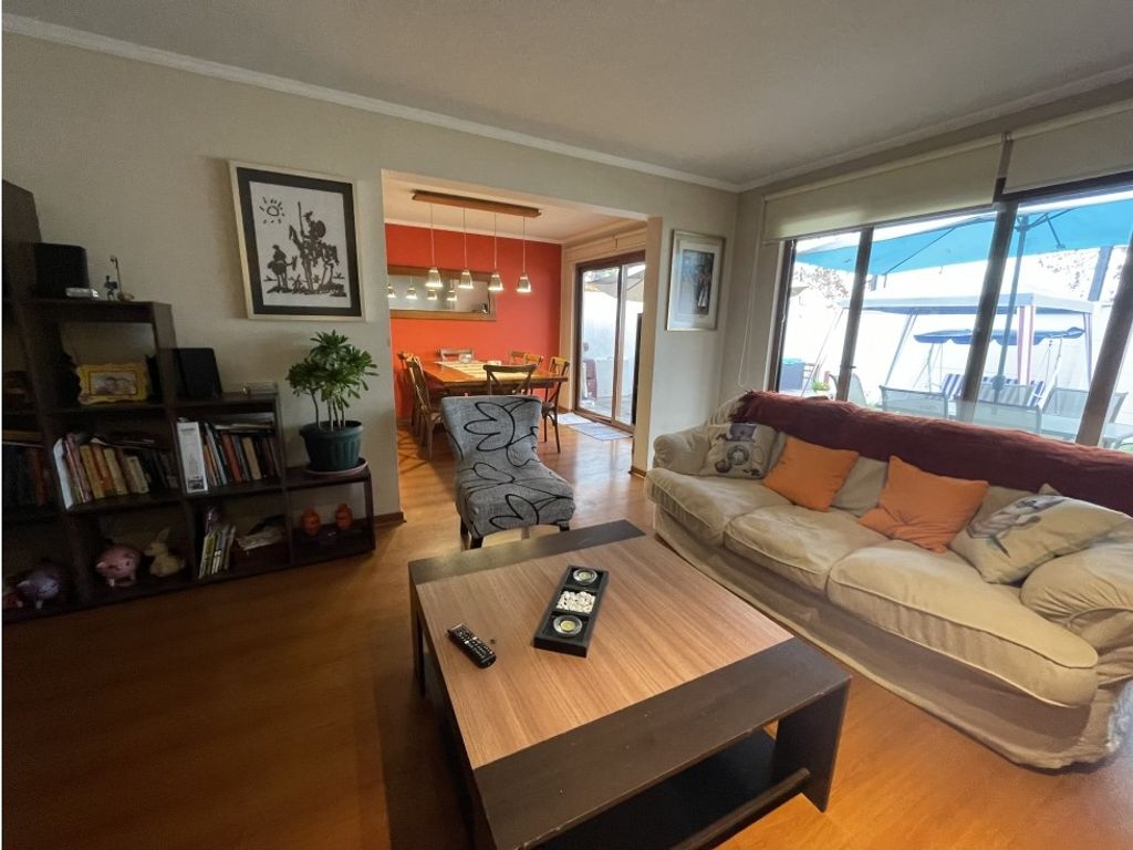 Vivienda de lujo de 380 m2 en venta Santiago de Chile, Región