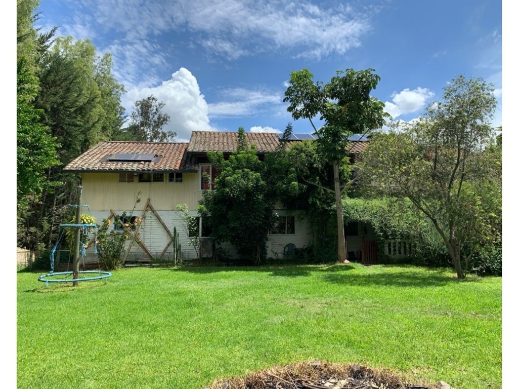 Luxury Hotel for sale in Quito, Ecuador 102577285