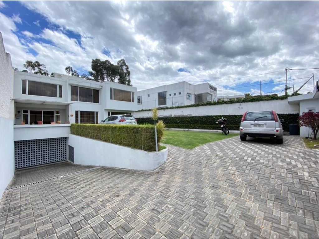 Vivienda exclusiva de 1042 m2 en venta Quito, Ecuador 111514265