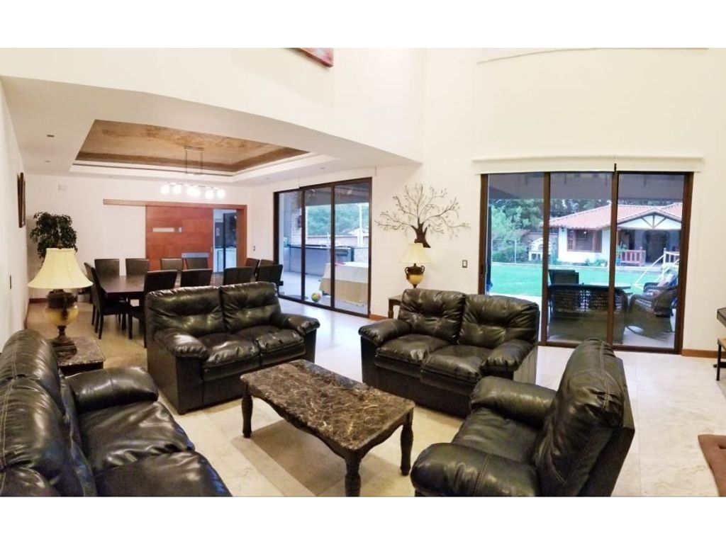 Luxury House for sale in Quito, Ecuador 76917005