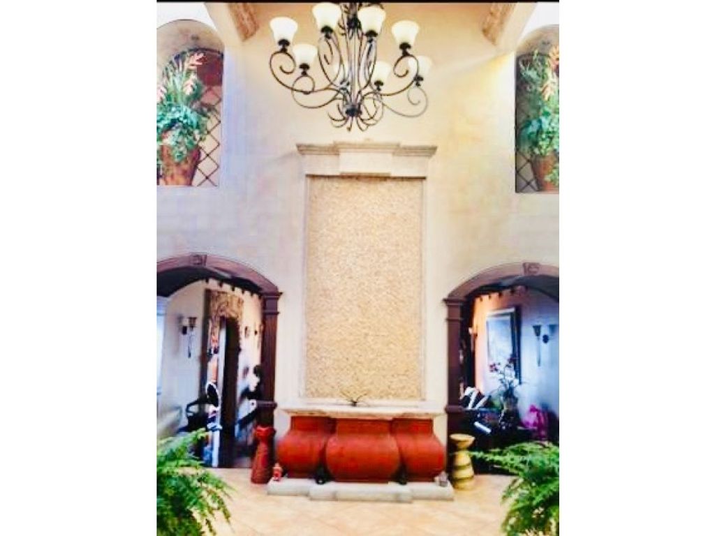 7 bedroom luxury House for sale in Santa Rosalia Km. 12.5 Carretera al