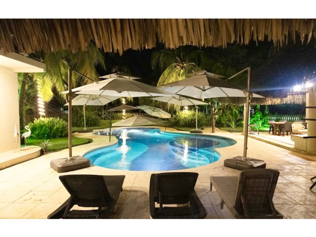 Luxury home in Monterrico, Departamento de Santa Rosa