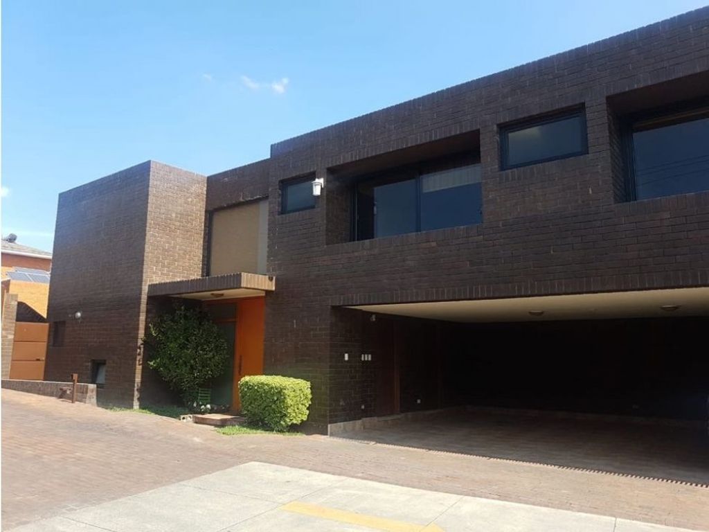 Luxury House for sale in Guatemala City, Departamento de Guatemala