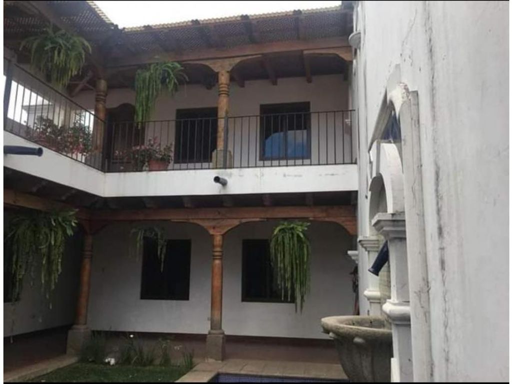 Luxury House for sale in Antigua Guatemala, Guatemala 112902965