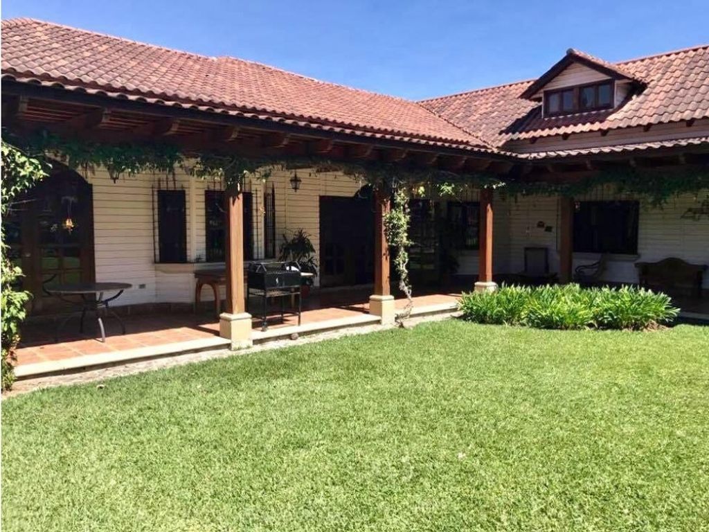 5 bedroom luxury House for sale in Antigua Guatemala, Guatemala