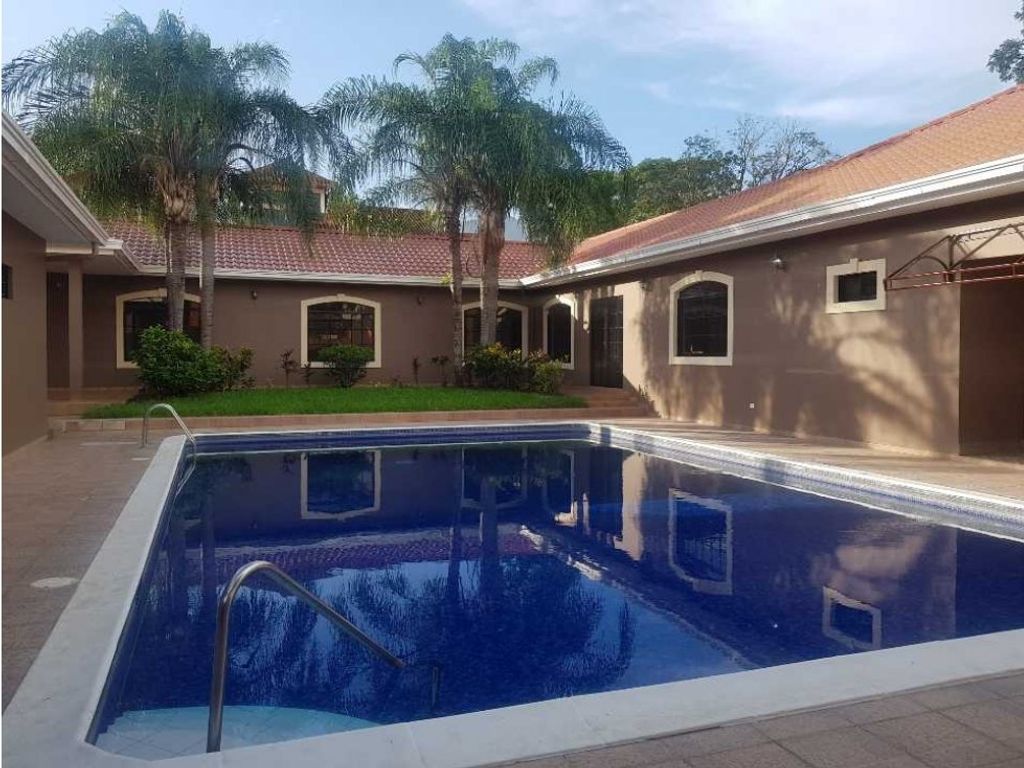 Luxury House for sale in San Pedro Sula, Honduras 95747205