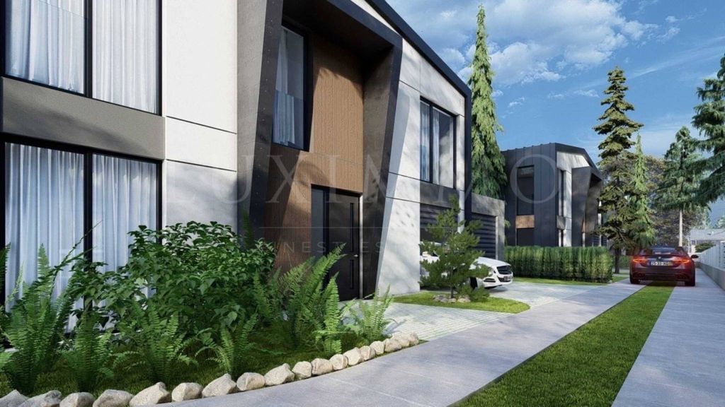 Престижный Коттедж в жилом комплексе 280 в продажа, София, Болгария