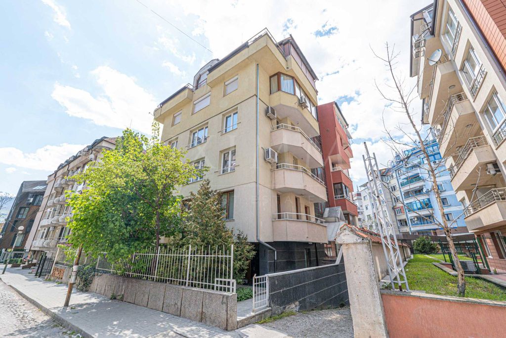 Элитная квартира 101 м2 в продажа София, Sofia-Grad