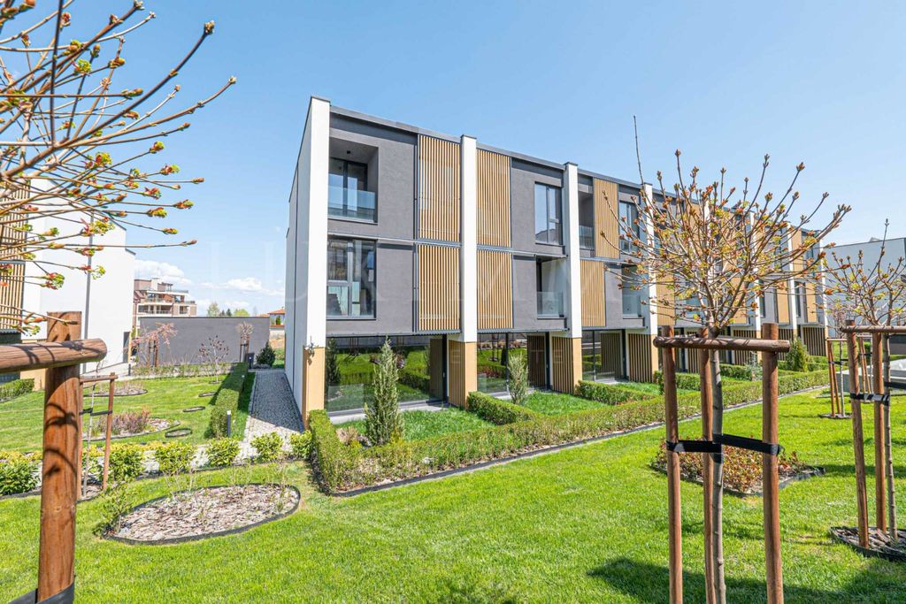 Эксклюзивный Коттедж в жилом комплексе 201 м2 в продажа София, Sofia-Grad