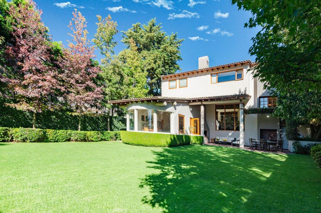 Luxury 30 room Detached House for rent in SIERRA FRIA, Mexico City, The