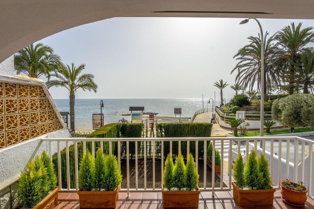4 room luxury Townhouse for sale in Cabo Roig, Spain 128541722