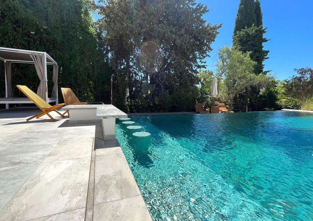 Exclusiva Villa / Chalet en venta El Rosario, España 128879199