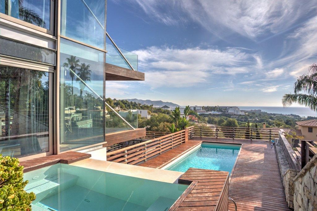 5 room luxury House for sale in Sitges, Catalonia 115863485