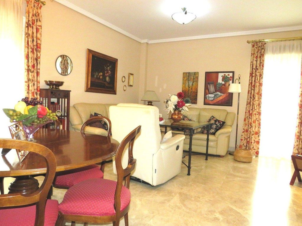 Appartement de luxe de 3 pièces en vente à Séville, Espagne 128400666