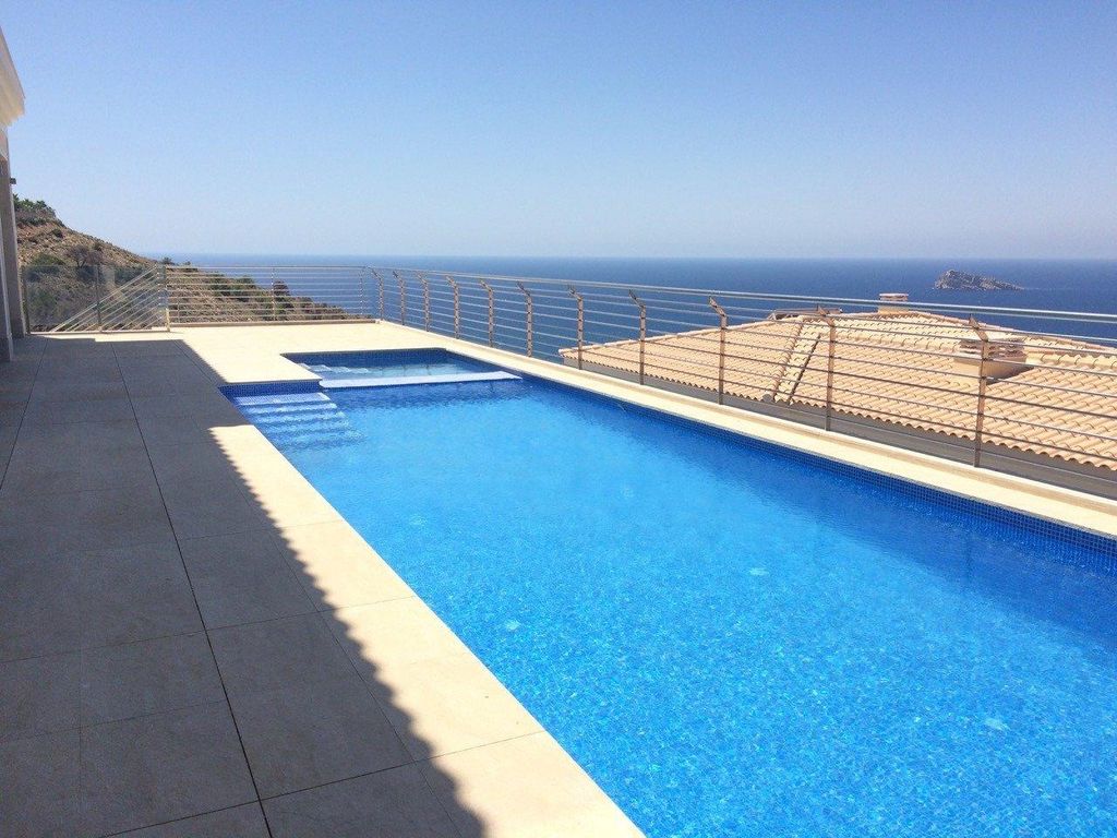 casa-indipendente-di-900-mq-in-vendita-benidorm-comunitat-valenciana
