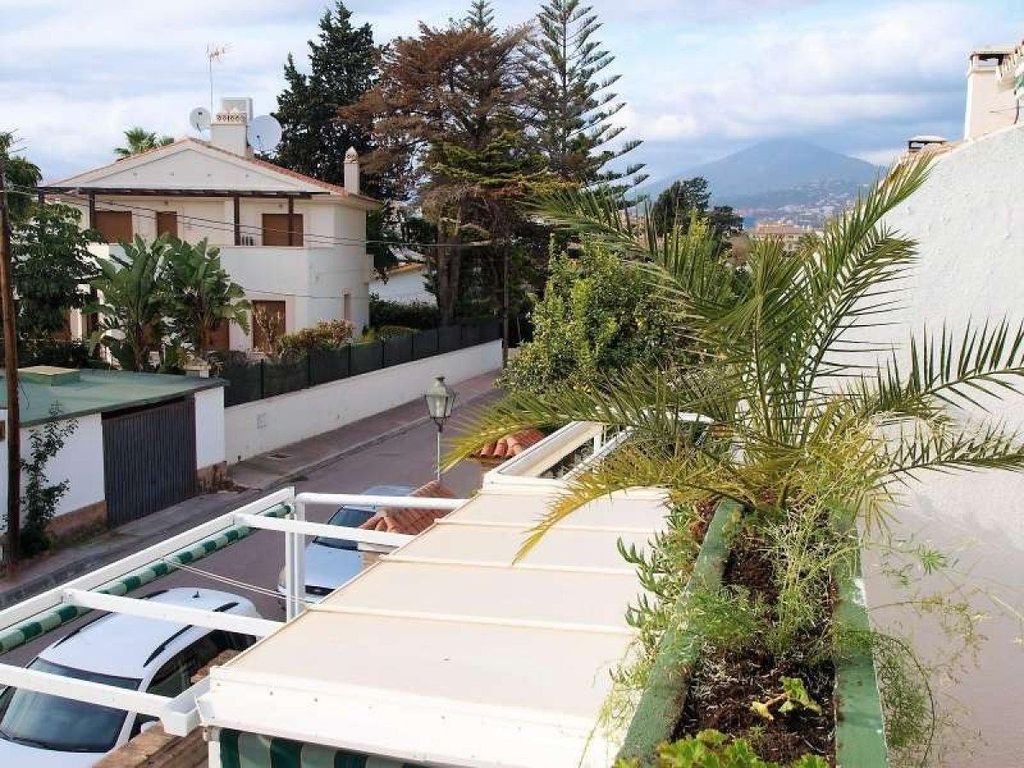 Casa en venta San Pedro de Alcántara, España 73189465
