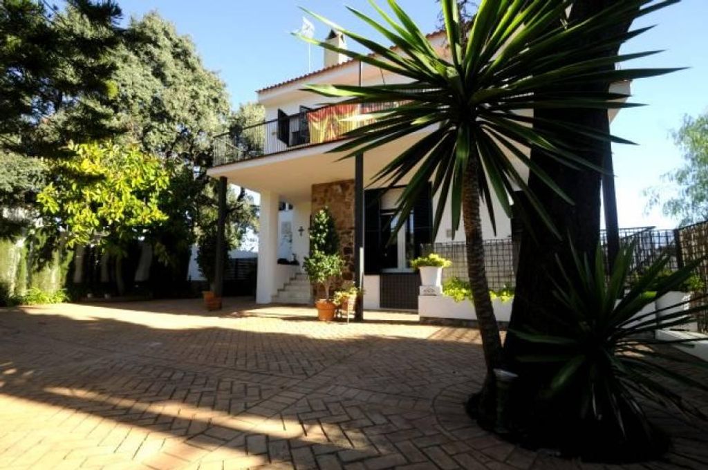 5 room luxury Detached House for sale in Cordova, Andalusia - 22611121 ...