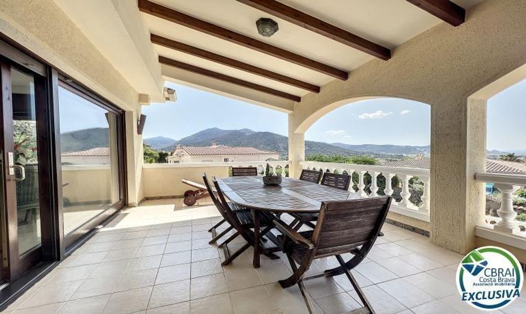 4 room luxury House for sale in Roses, Spain 128900182