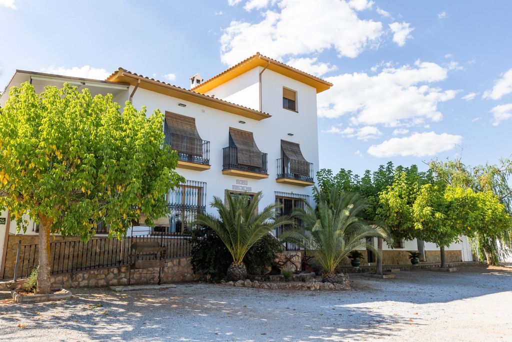 18 room luxury Hotel for sale in Pozo Alcón, Spain 129242720