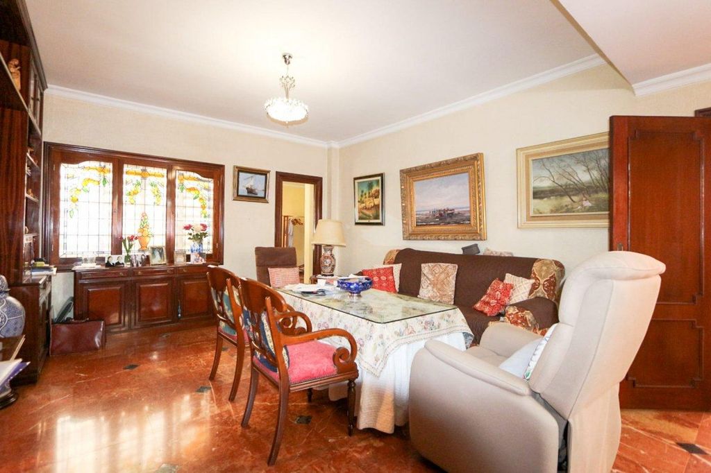 5 room luxury House for sale in Seville, Spain 127699452