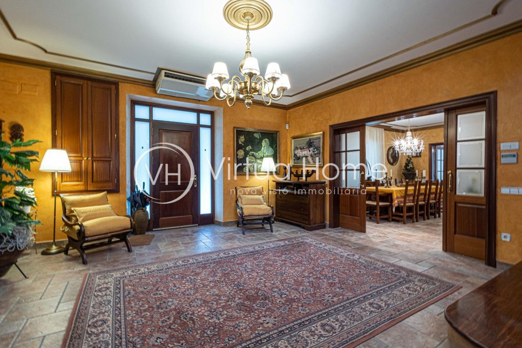 5 room luxury Detached House for sale in Pineda de Mar, Spain