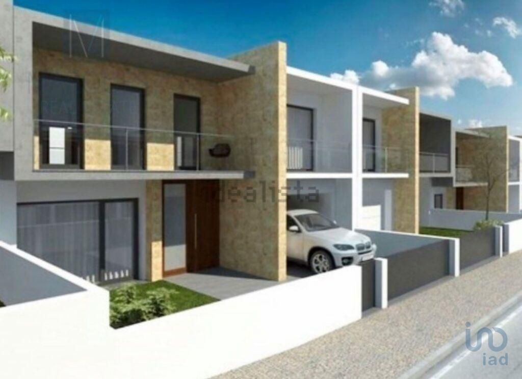 3 bedroom luxury House for sale in Seixal, Distrito de Setúbal