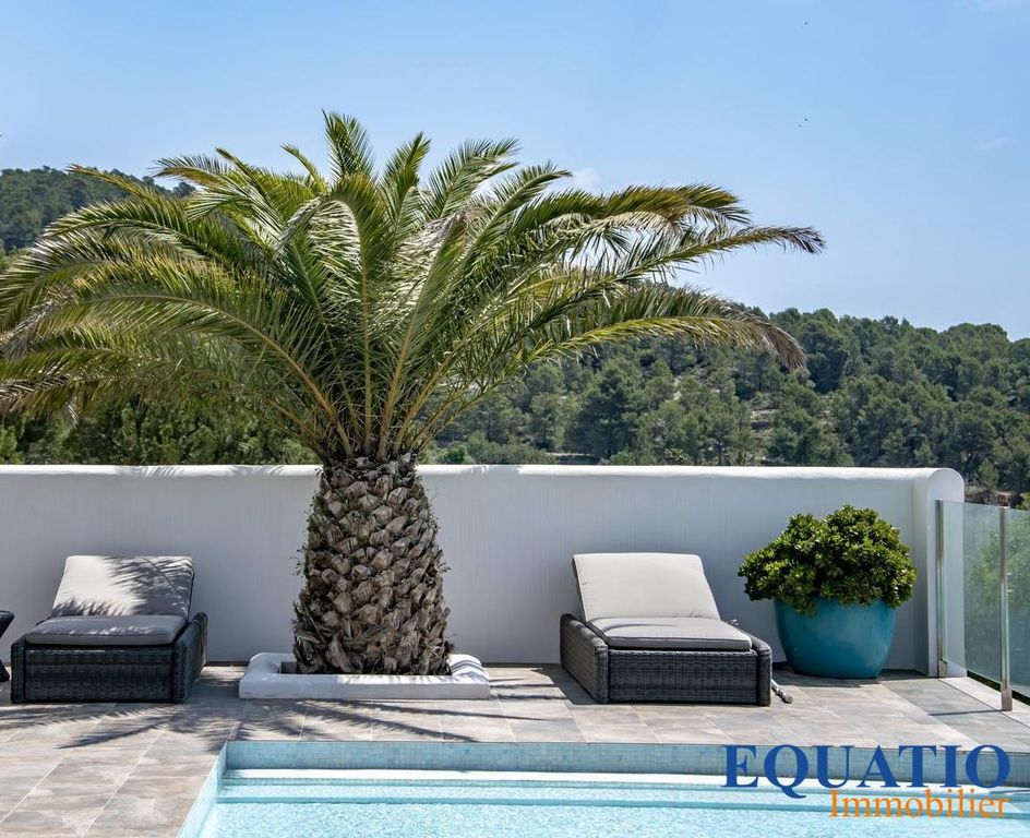 9 room luxury House for sale in Altea, Spain 127830518