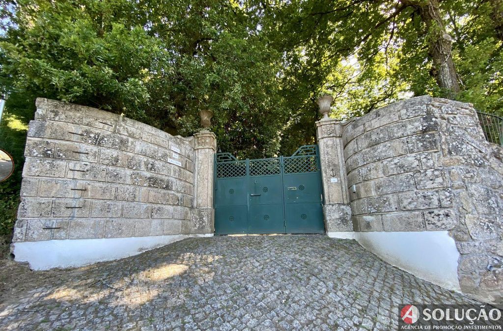 Prestigiosa casa de 282 m² à venda Valença, Viana do Castelo