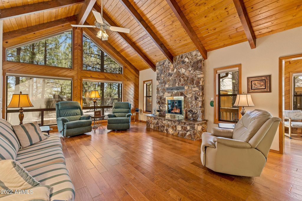 Luxuriöses Haus zu verkaufen in Munds Park, Arizona 128813015