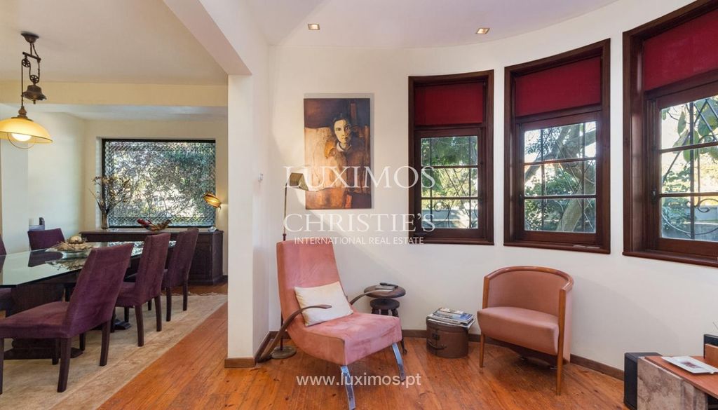 4 bedroom luxury House for sale in Foz do Douro, Afurada de Baixo