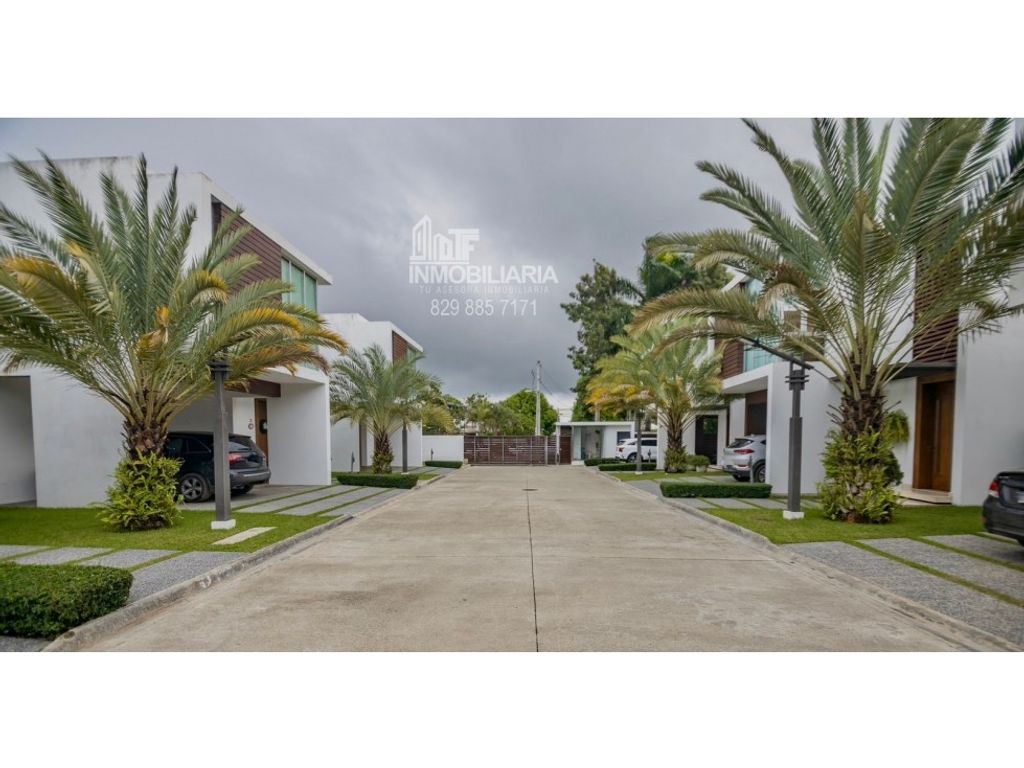 3 bedroom luxury House for sale in Santiago de los Caballeros