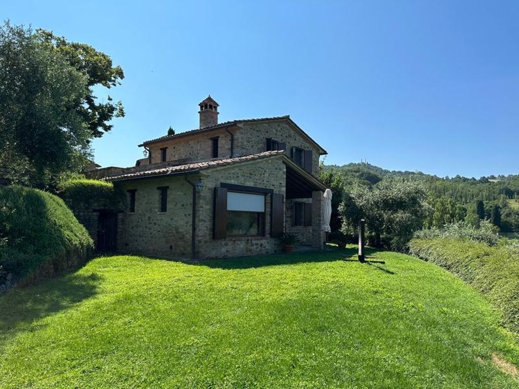 House in Umbertide, Perugia - View 2