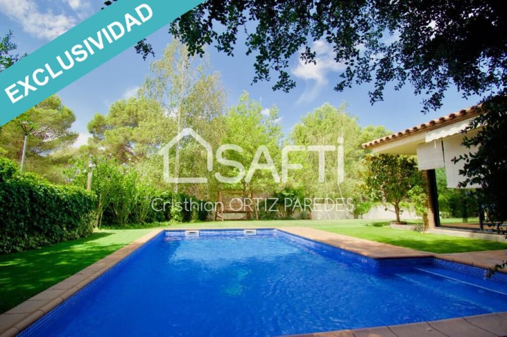 Exclusiva Villa / Chalet de 450 m2 en venta en l'Escala, España