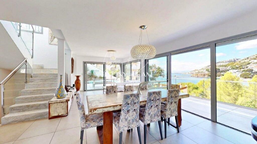 Luxuriöse Villa zu verkaufen in Roses, Spanien 129442132