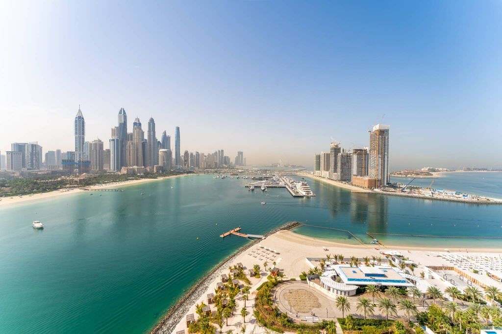 Luxury Flat for sale in Dubai, United Arab Emirates 130207366