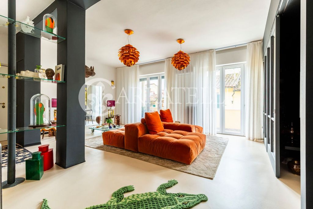Элитная квартира 160 м2 в продажа Флоренция, Италия