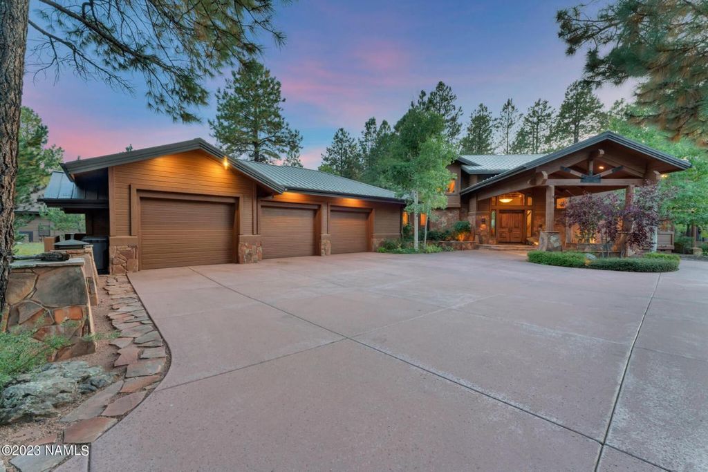 Luxury House for sale in Flagstaff, United States