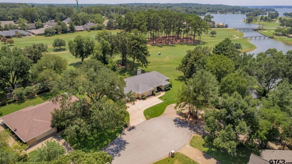 LuxusHaus mit 296 m2 zu verkaufen Bullard, USA 129346755