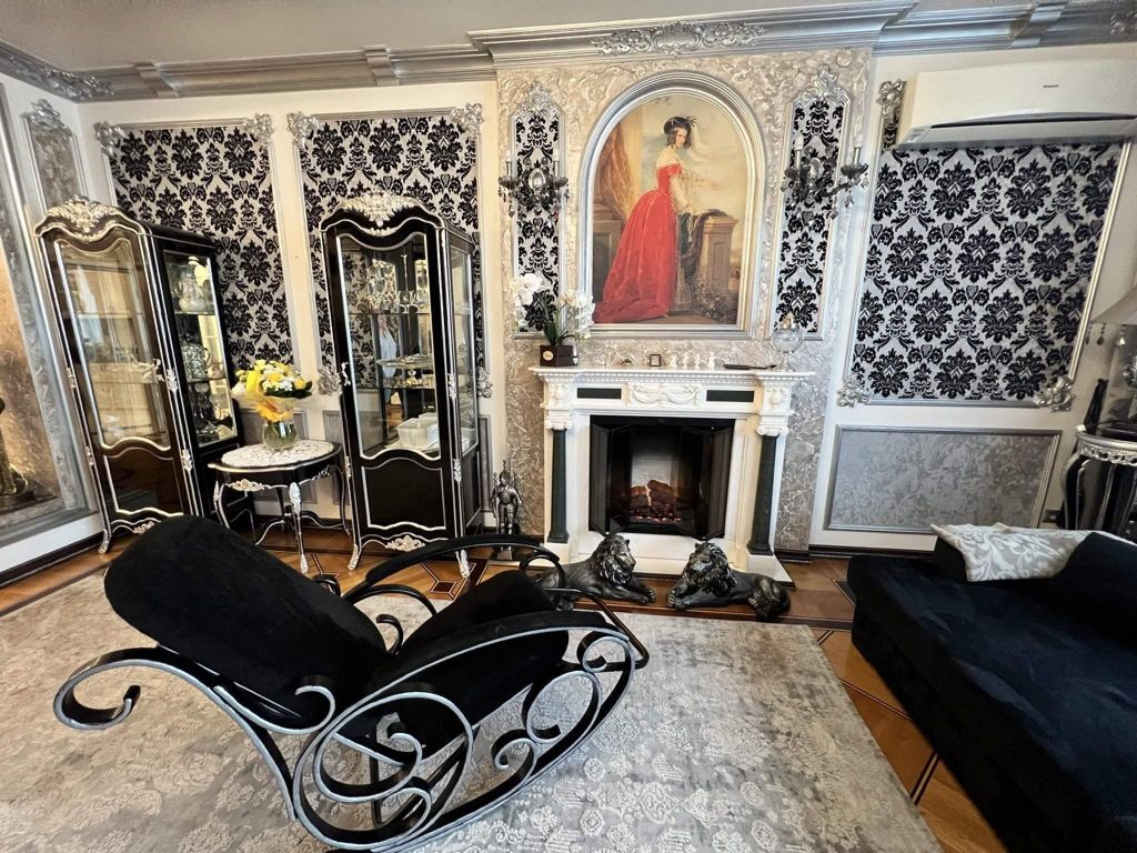 4 bedroom luxury Apartment for sale in Moscow, Russia 128611260