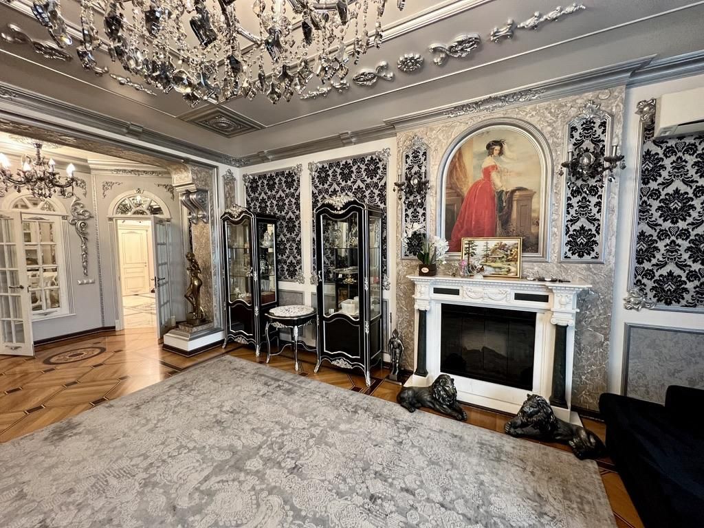 4 bedroom luxury Apartment for sale in Moscow, Russia 128611260